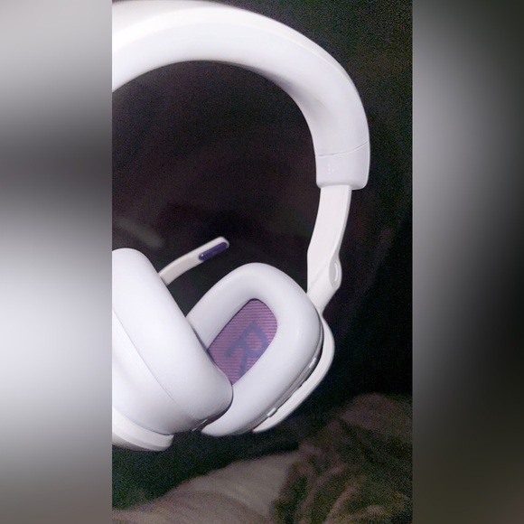 Logitech Astro A30 headset - Picture 2 of 3